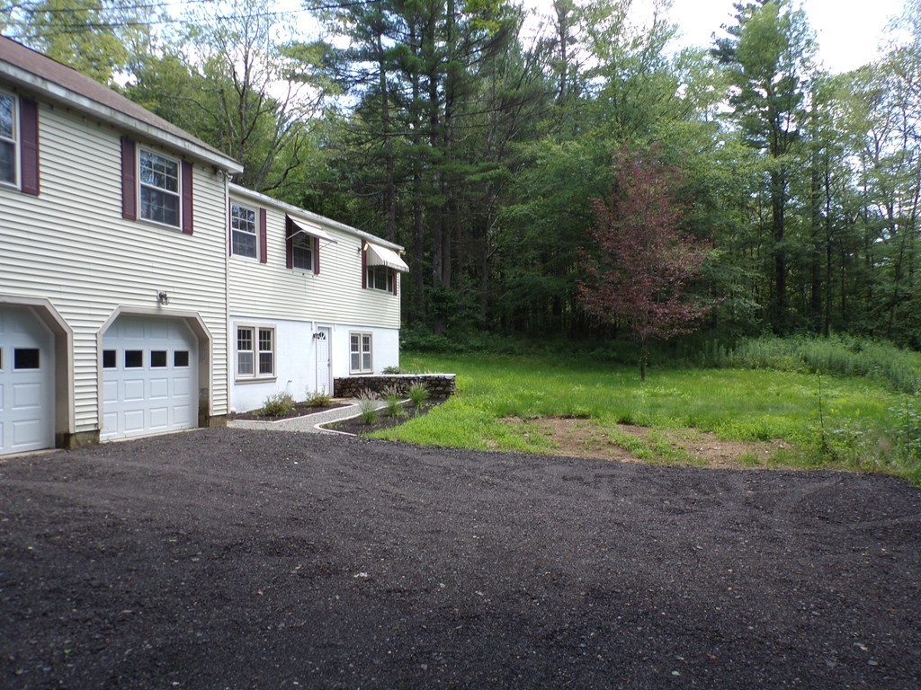18 Camp Road Sturbridge, MA 01518 - Photo 19 of 21