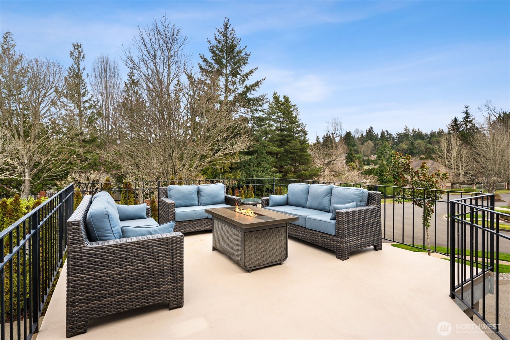 19301 4th Place Southwest Normandy Park, WA 98166 - Photo 26 of 40 a outdoor living space with furniture and a garden