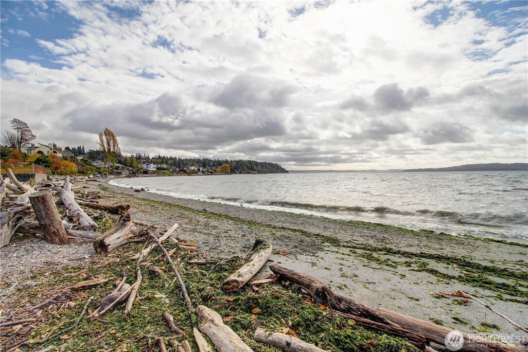 19301 4th Place Southwest Normandy Park, WA 98166 - Photo 37 of 37 a view of an ocean beach
