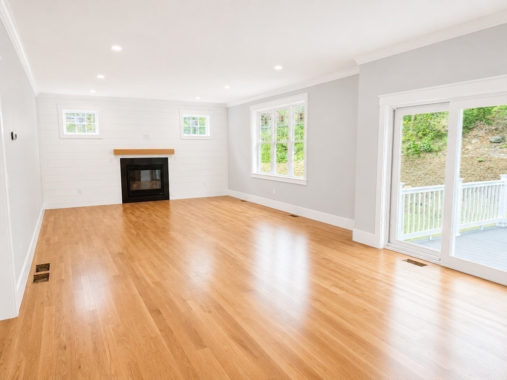 17 Longhill Road Franklin, MA 02038 - Photo 12 of 41
