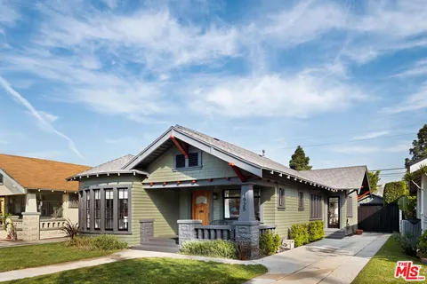 $1,199,000 | 1925 West 41st Street, Los Angeles, CA 90062