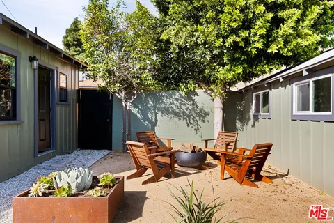 $1,199,000 | 1925 West 41st Street, Los Angeles, CA 90062