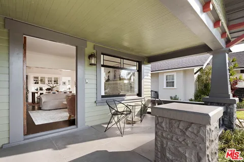 $1,199,000 | 1925 West 41st Street, Los Angeles, CA 90062