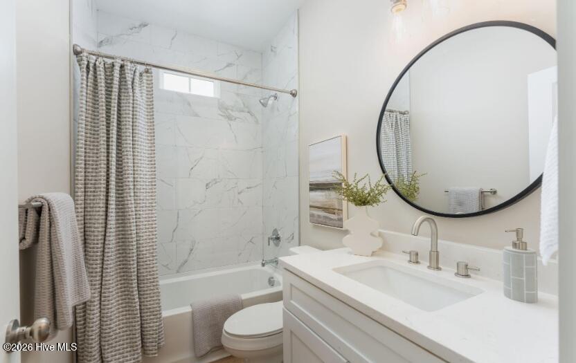 133 Spring Road Wilmington, NC 28401 - Photo 15 of 29 Spacious guest bathroom