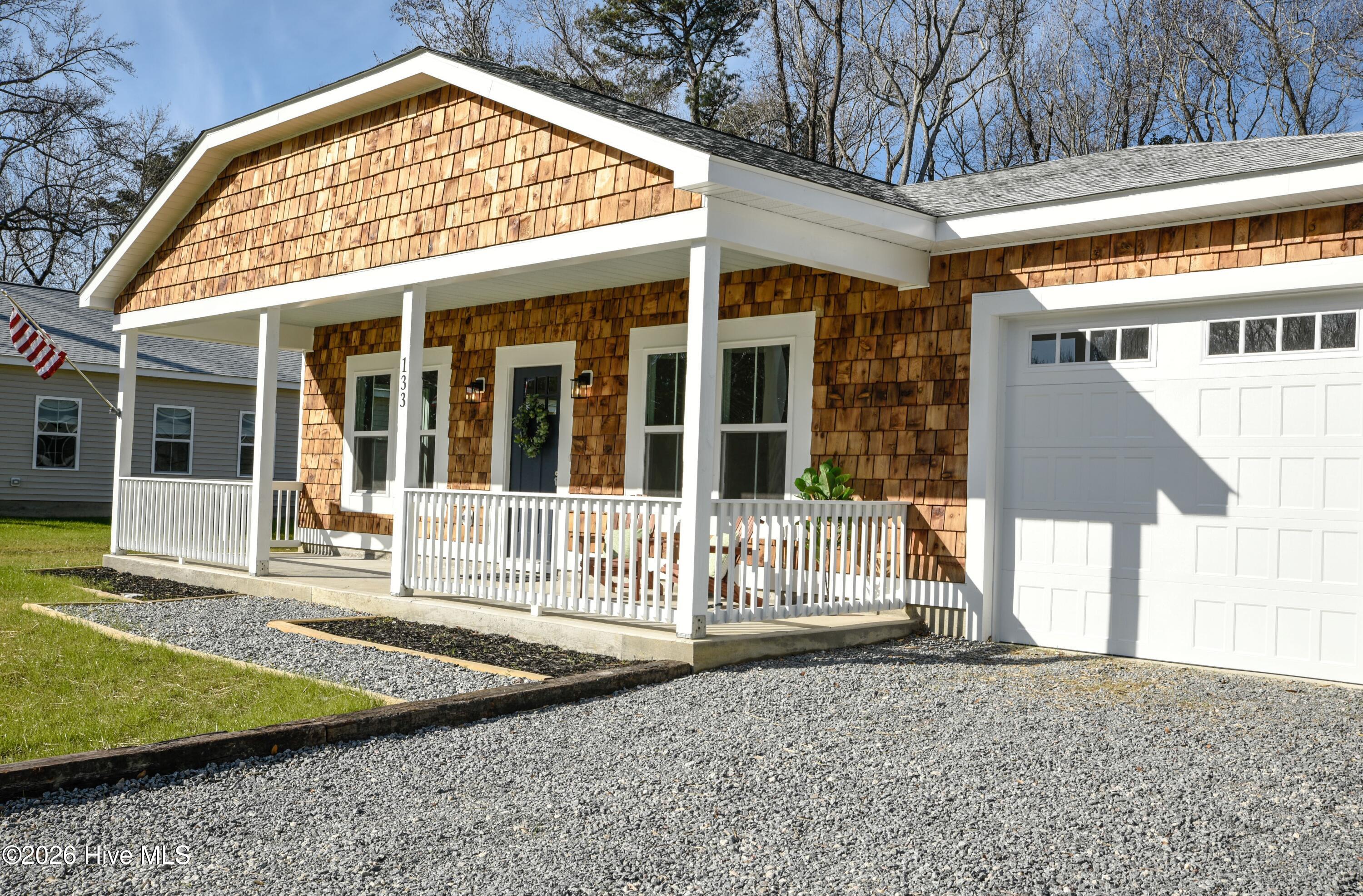 133 Spring Road Wilmington, NC 28401 - Photo 25 of 29 Front street curb appeal! 133 Spring Road, Wilmington, NC 28401. Super convenient to downtown, yet so far away!