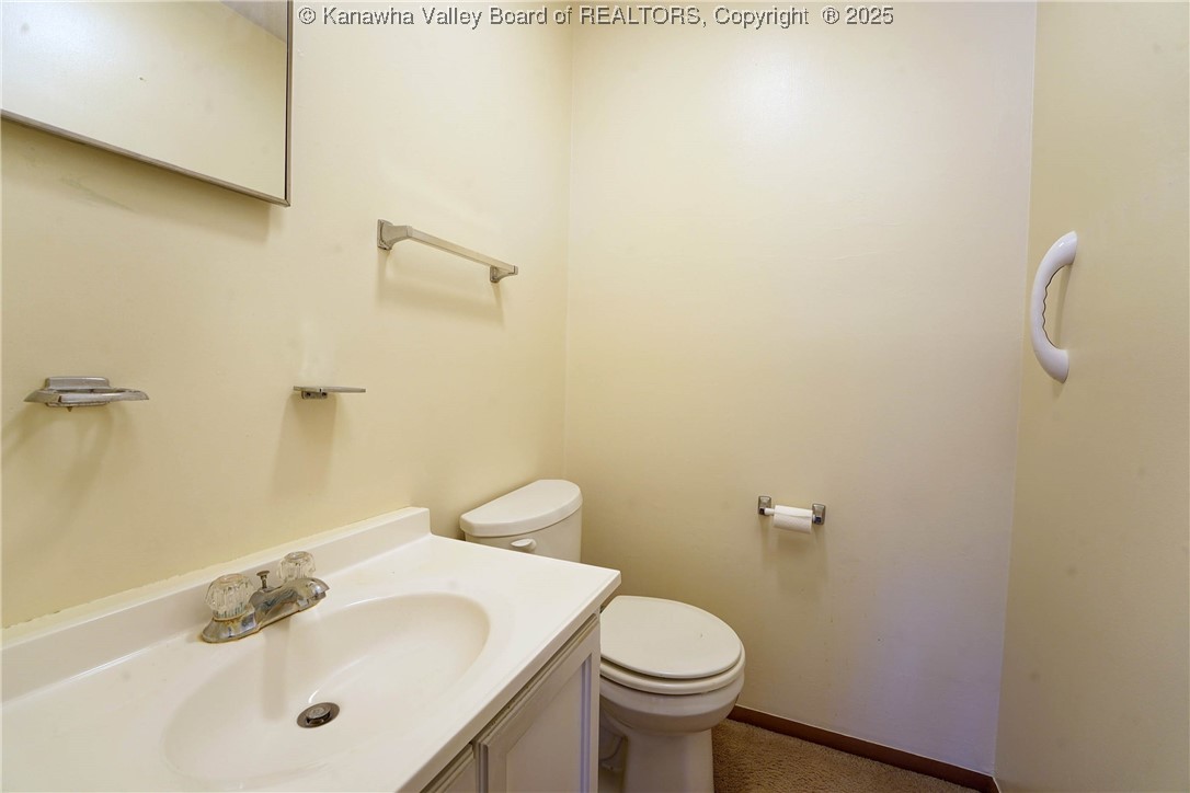 2677 Bills Creek Road Winfield, WV 25213 - Photo 14 of 24 Gallery Image 14