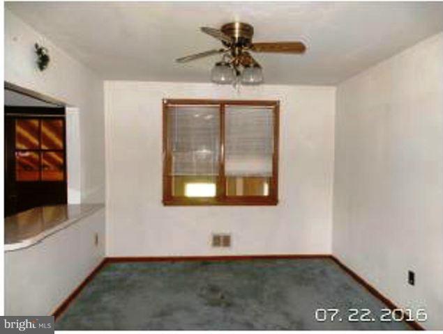 1622 Lynch Road Dundalk, MD 21222 - Photo 18 of 30 Interior (General)