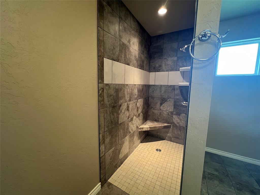 502 West Wichita Street Henrietta, TX 76365 - Photo 19 of 24