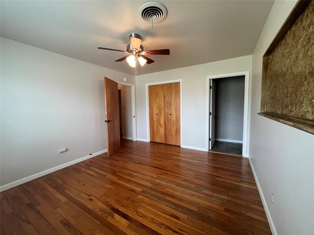 502 West Wichita Street Henrietta, TX 76365 - Photo 21 of 24