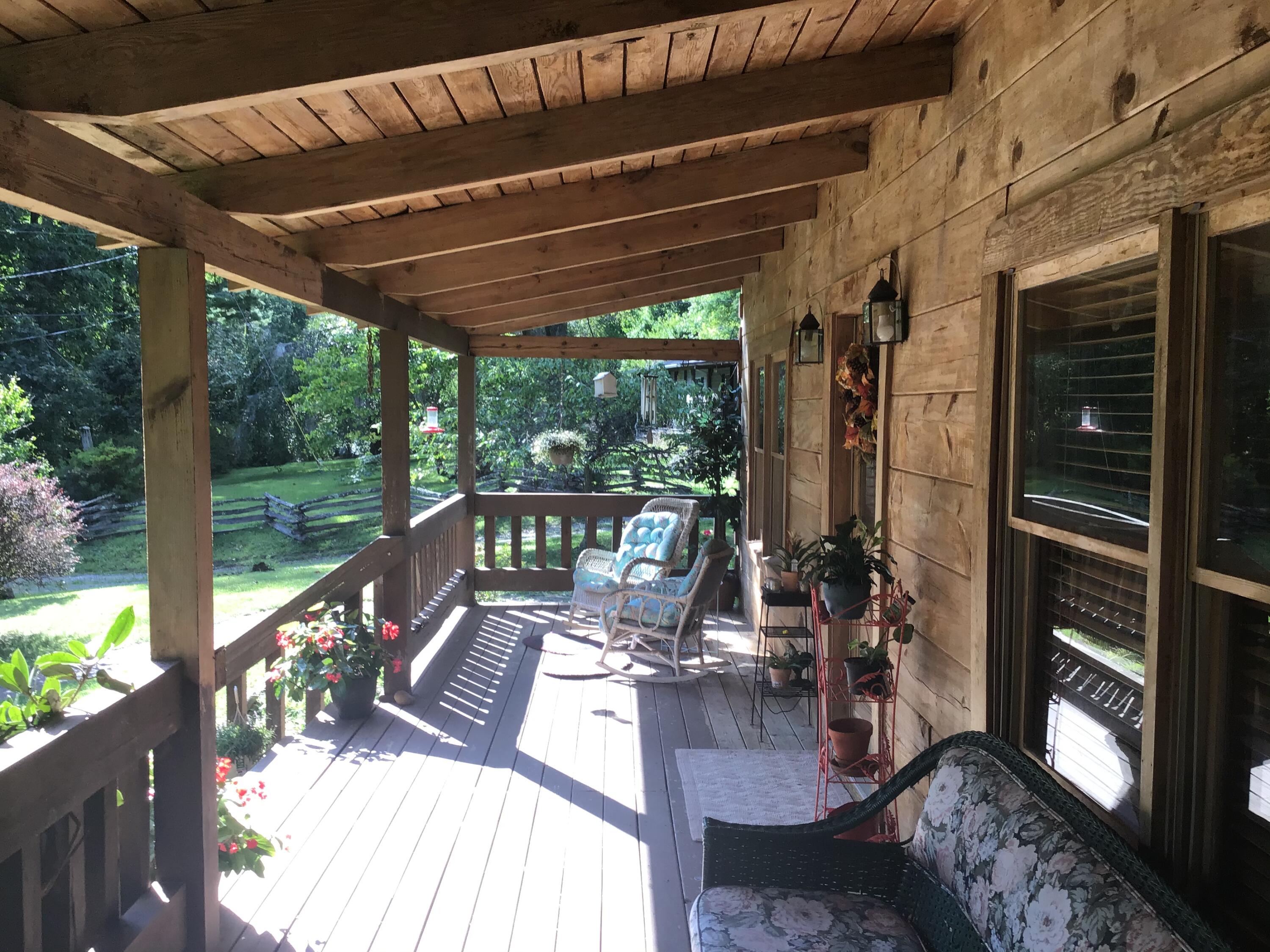 9437 Robin Road Coeburn, VA 24230 - Photo 16 of 60 9F9EA1B7-89AC-4459-9B98-AEE6C854DC09