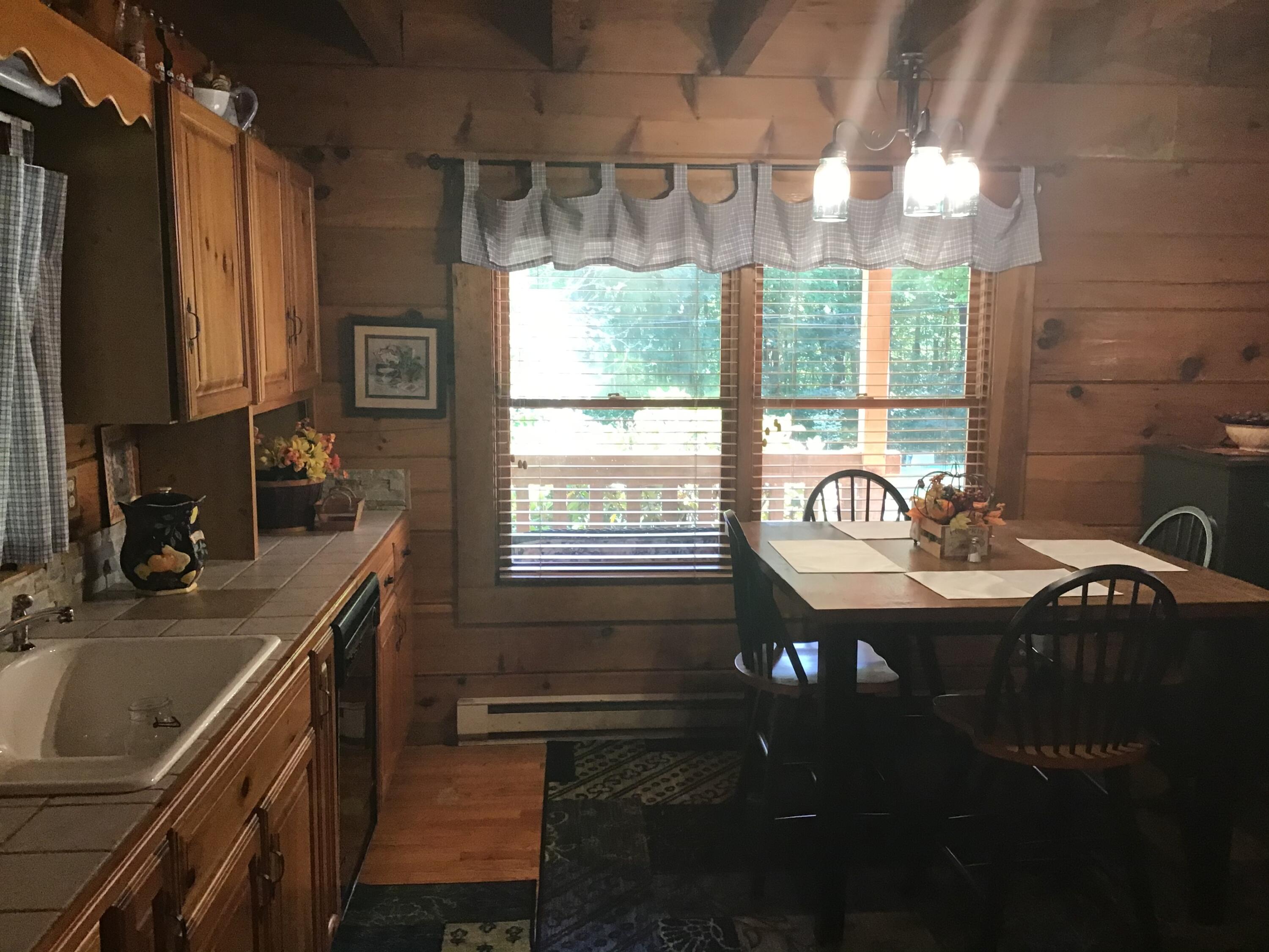 9437 Robin Road Coeburn, VA 24230 - Photo 21 of 60 A6DF138B-163E-42D2-8497-C802160CE962