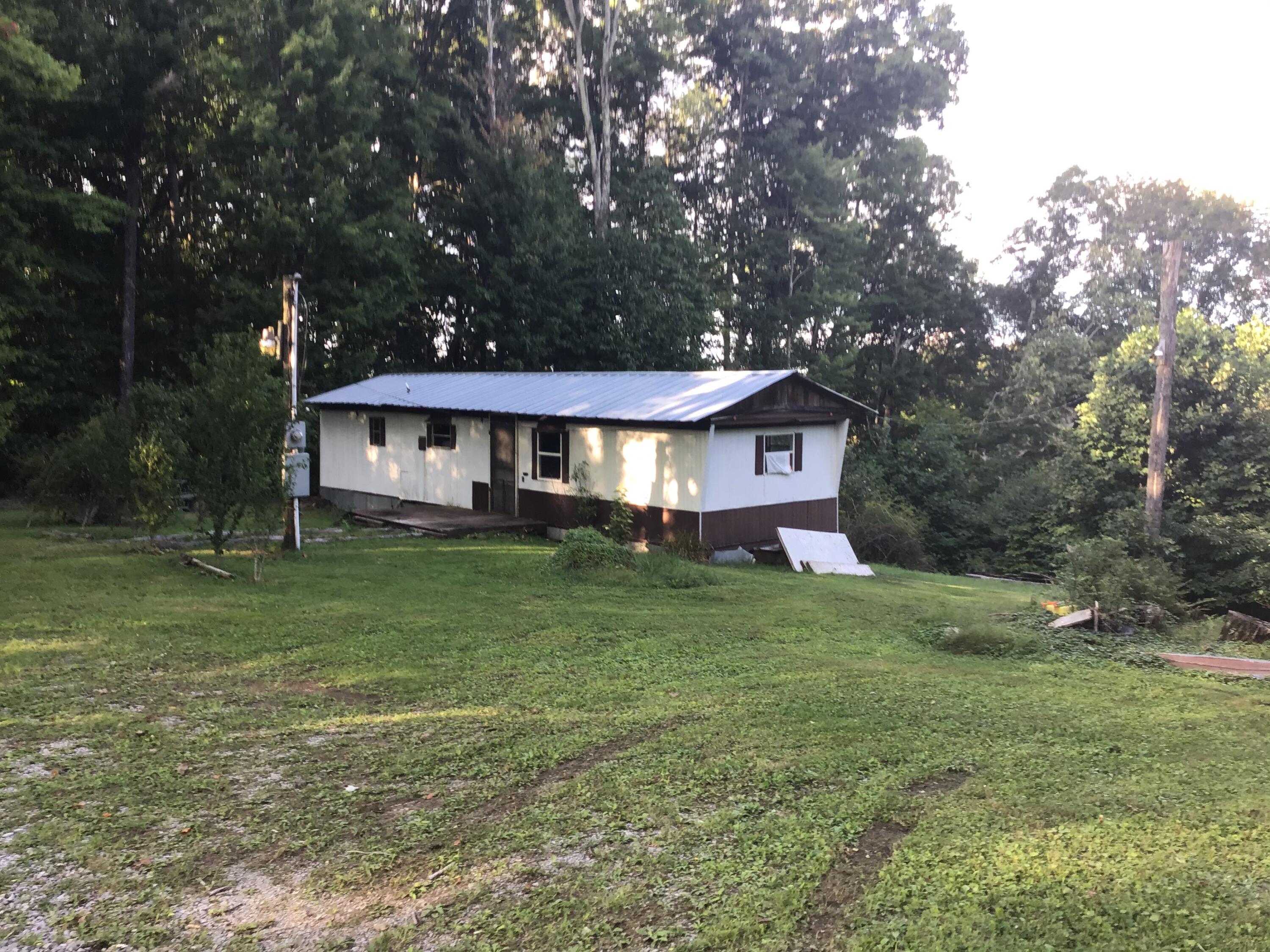 9437 Robin Road Coeburn, VA 24230 - Photo 49 of 60 62A93D95-22E2-47BA-8937-714F1D52EEC5