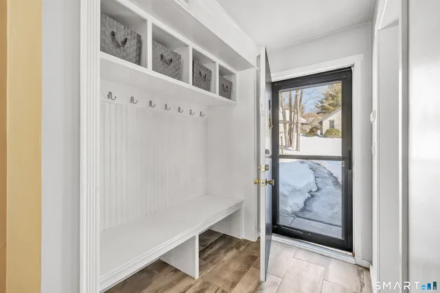 $299,900 | 914 Heritage Village, Unit B, Southbury, CT 06488