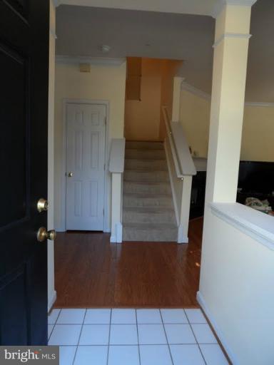 8713 Spring Brook Way Odenton, MD 21113 - Photo 14 of 18 Foyer