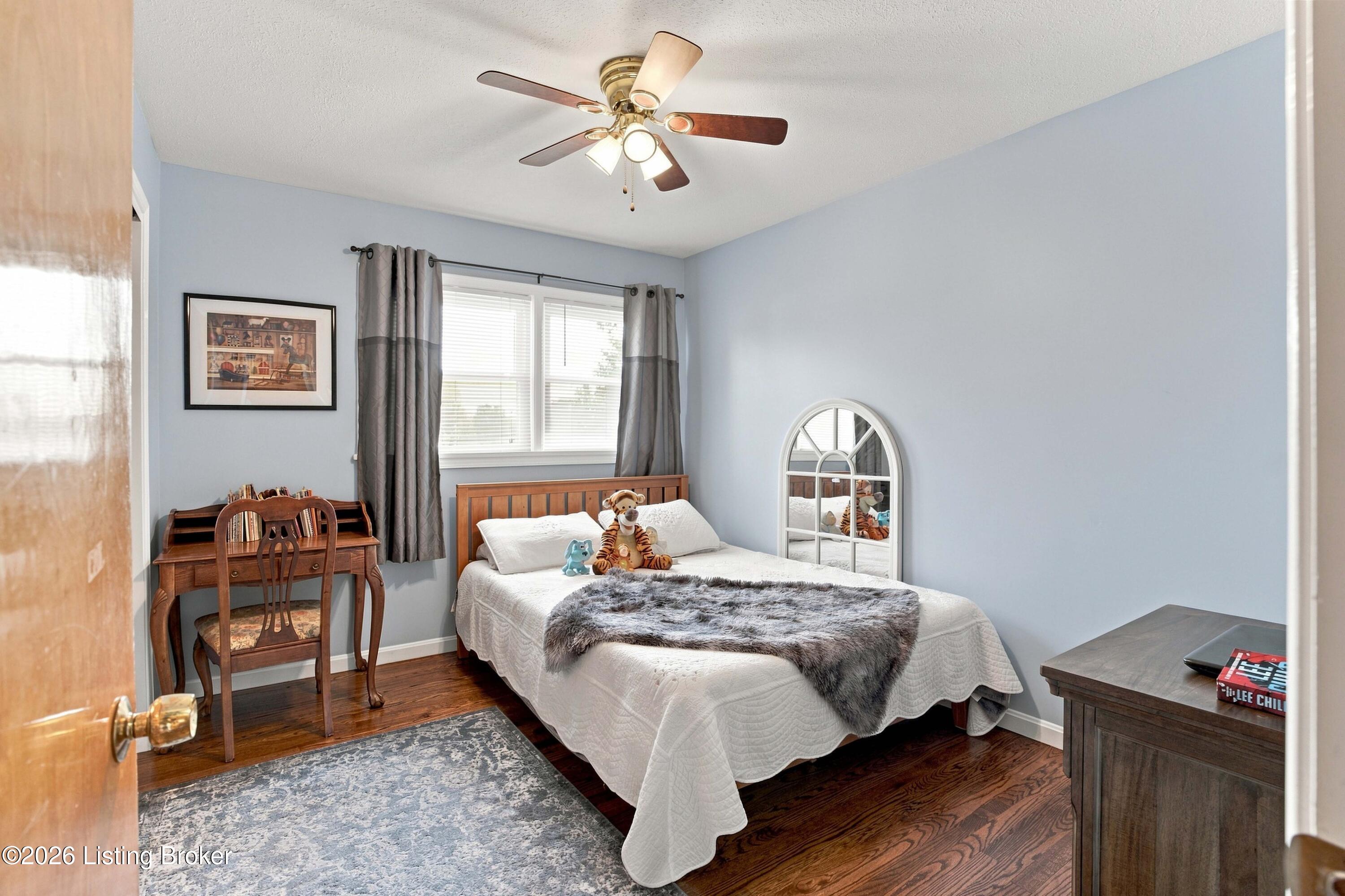 6217 Maywick Road Louisville, KY 40272 - Photo 9 of 46 DSC09287 2
