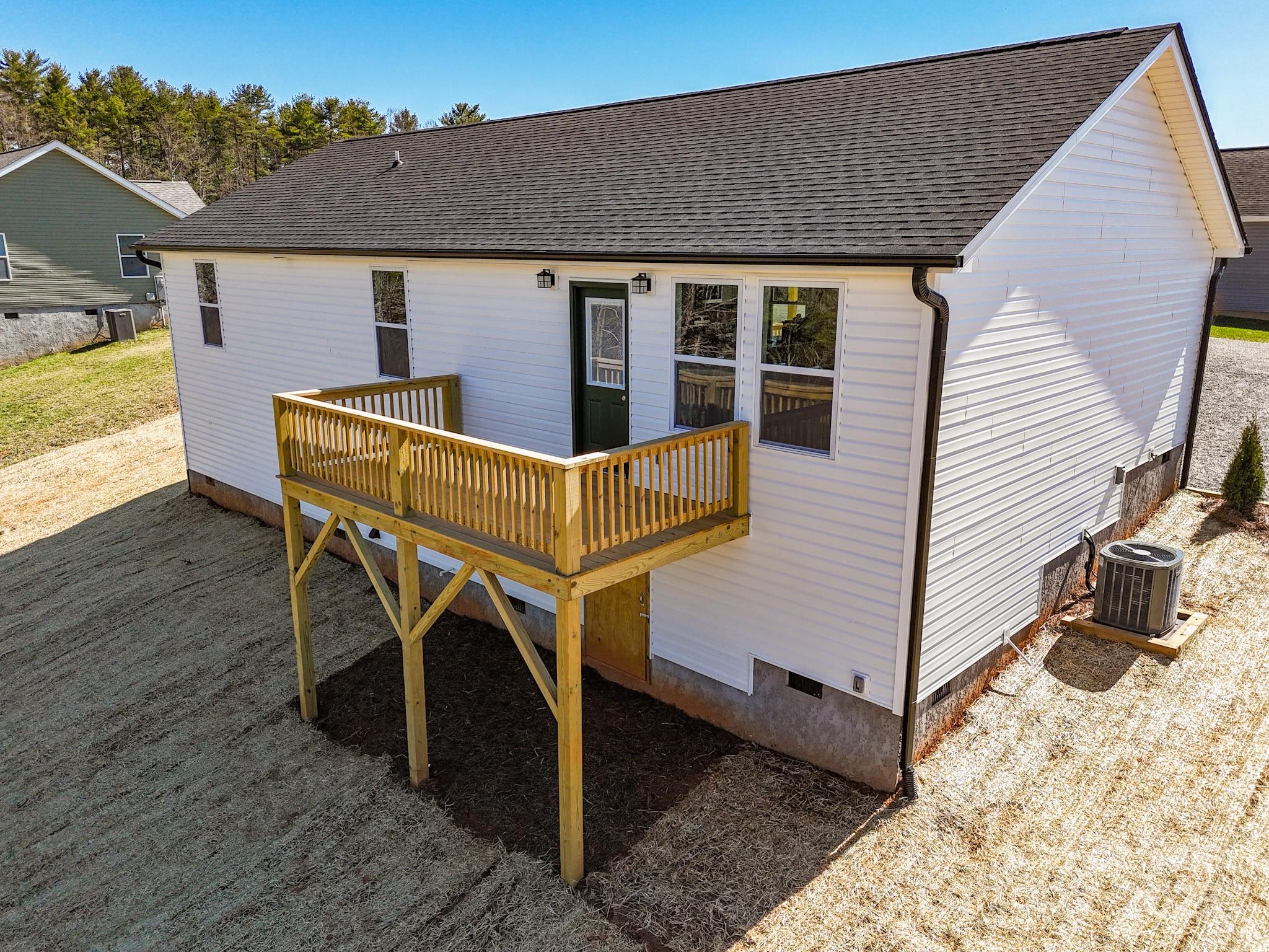 161 Wilson Farm Road Weaverville, NC 28787 - Photo 4 of 43 Gallery Image 4
