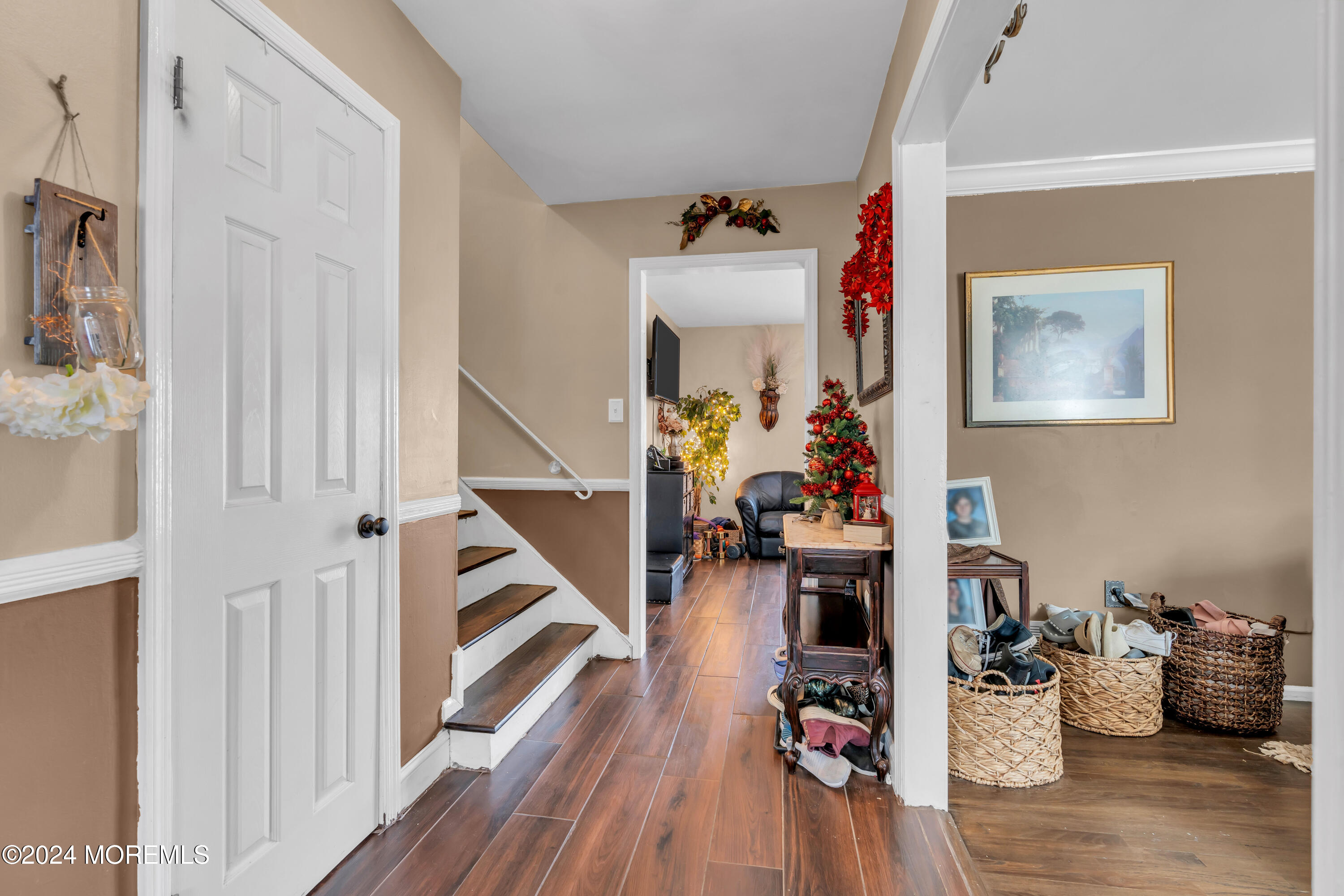 50 Hawthorne Road Middletown, NJ 07701 - Photo 5 of 33 a view of a livingroom with wooden floor and lots of stuff