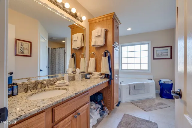 $350,000 | 1023 Appaloosa Trail, Johnson City, TN 37604