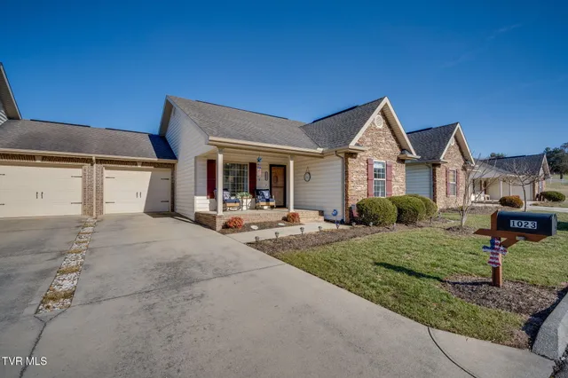 $350,000 | 1023 Appaloosa Trail, Johnson City, TN 37604