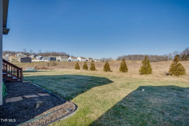 $350,000 | 1023 Appaloosa Trail, Johnson City, TN 37604