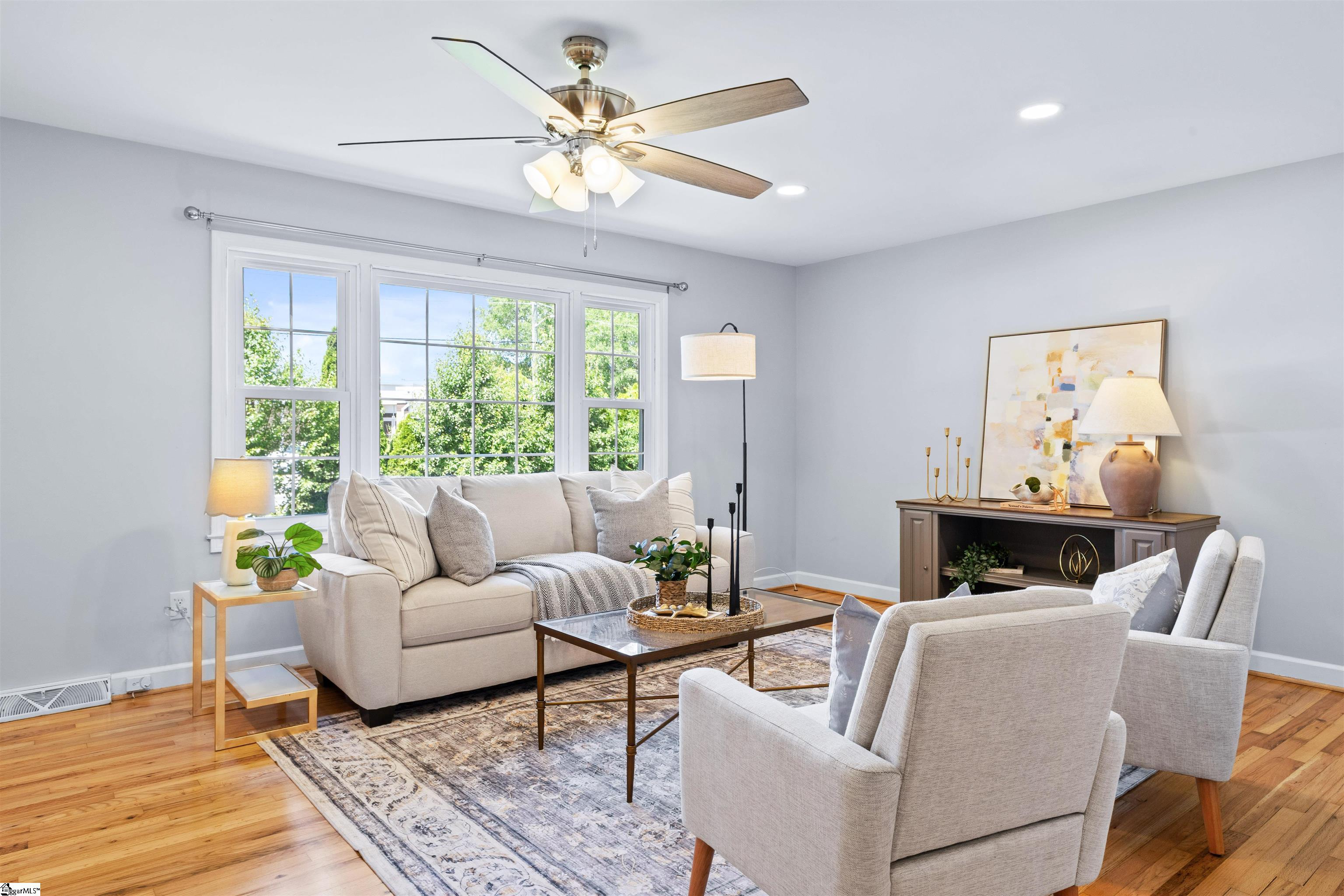 320 Mitchell Road Greenville, SC 29615 - Photo 11 of 42 Gallery Image 11