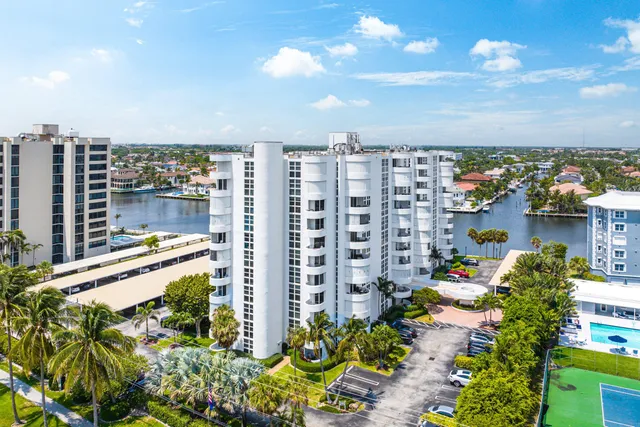$629,000 | 2200 South Ocean Boulevard, Unit 304, Delray Beach, FL 33483