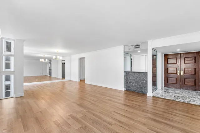 $629,000 | 2200 South Ocean Boulevard, Unit 304, Delray Beach, FL 33483