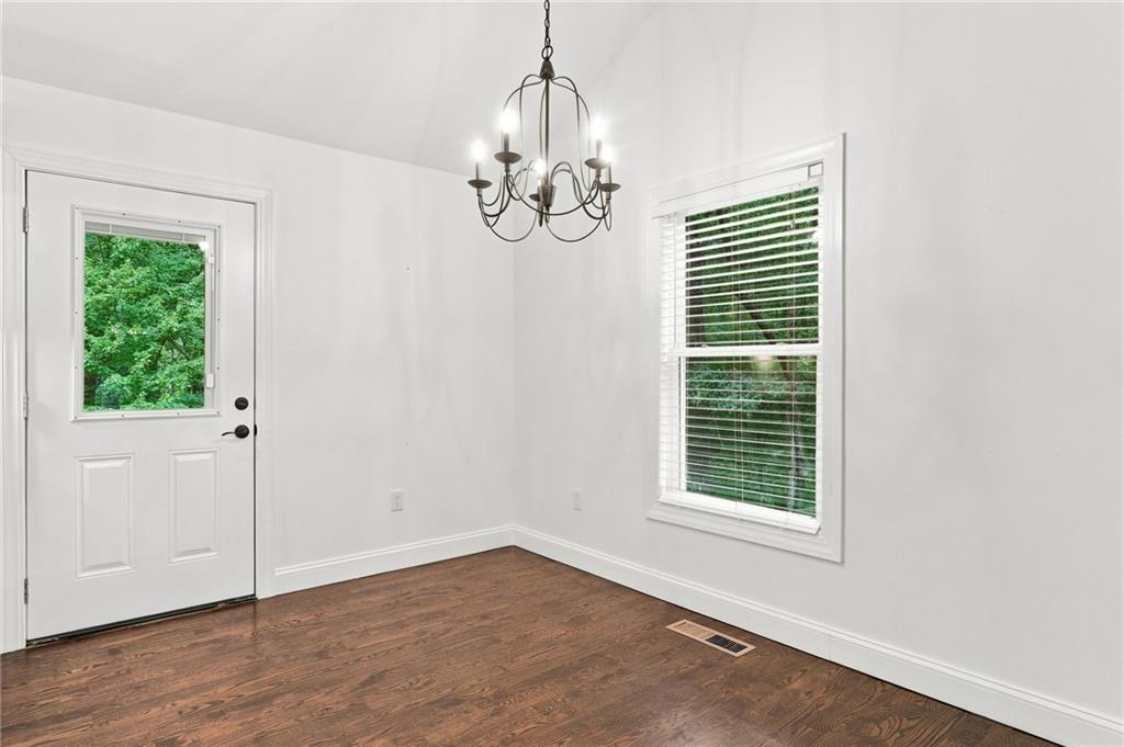 137 Geneva Road Canton, GA 30114 - Photo 8 of 32 Gallery Image 8