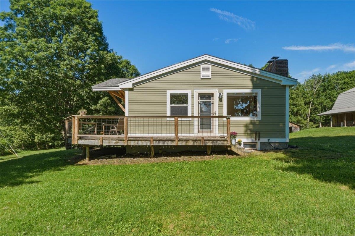 139 Cozzens Road Huntington, VT 05462 - Photo 4 of 42