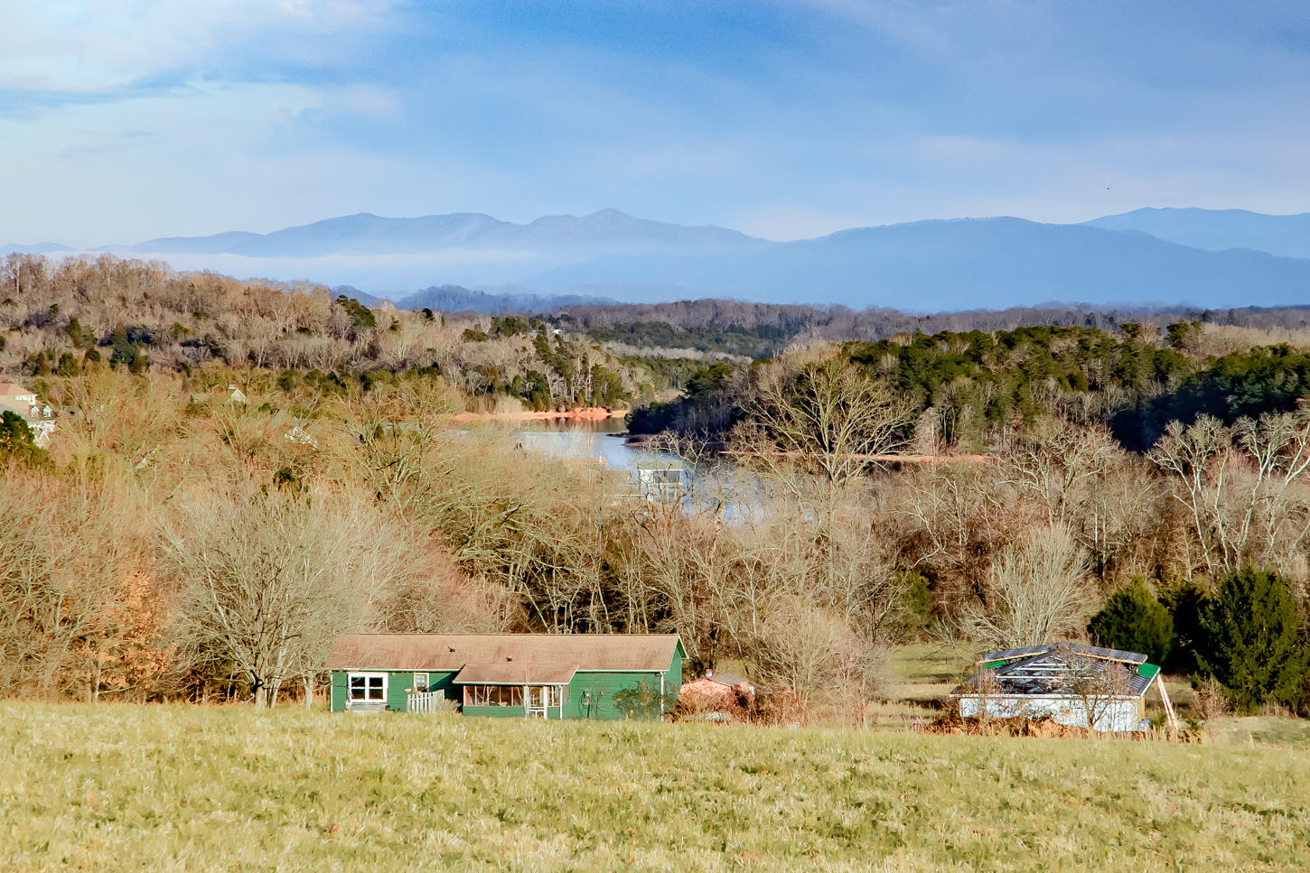 256 Chota View Road Vonore, TN 37885 - Photo 2 of 33 DSC_4443-Edit