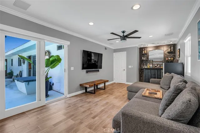 $7,900 | 820 Presidio Drive, Costa Mesa, CA 92626