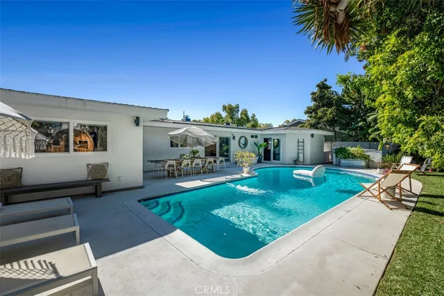 $7,900 | 820 Presidio Drive, Costa Mesa, CA 92626