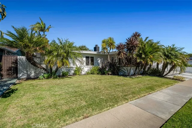 $7,900 | 820 Presidio Drive, Costa Mesa, CA 92626