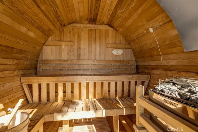 $7,900 | 820 Presidio Drive, Costa Mesa, CA 92626