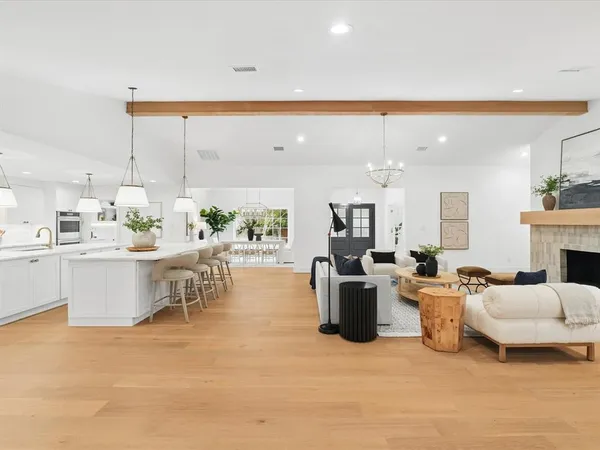 $1,450,000 | 7124 Meadow Road, Dallas, TX 75230