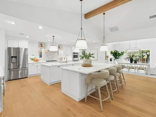$1,450,000 | 7124 Meadow Road, Dallas, TX 75230