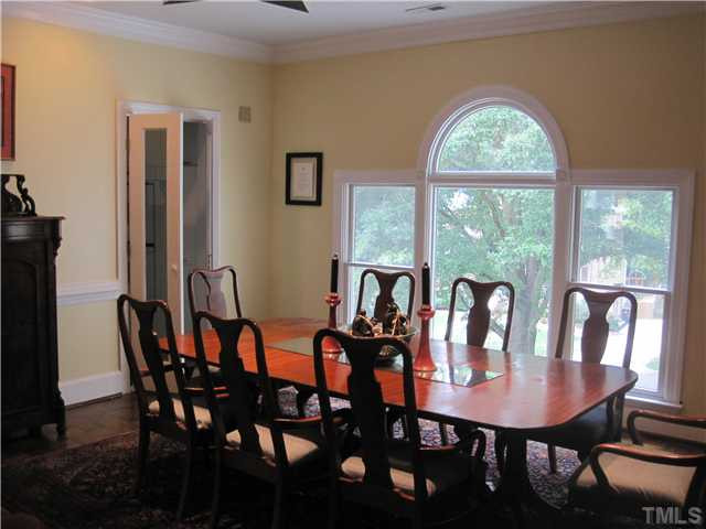 1612 Oberlin Road, Unit 5 Raleigh, NC 27608 - Photo 9 of 25 Dining Room can accomodate large dining room table with room to spare. Dining Room