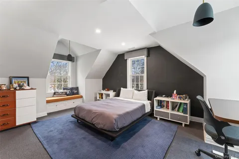 $3,295,000 | 280 Clayton Road, Scarsdale, NY 10583