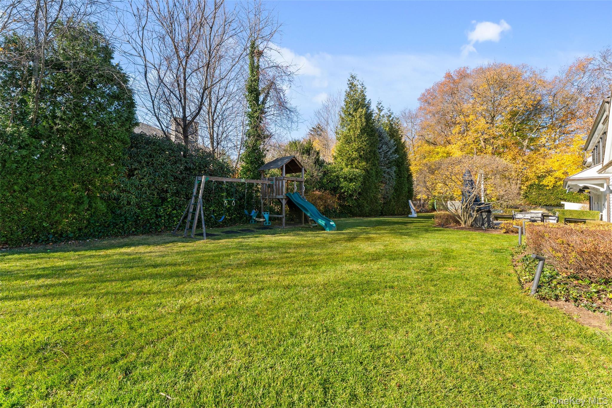 280 Clayton Road Scarsdale, NY 10583 - Photo 35 of 48 Plenty of space to play!