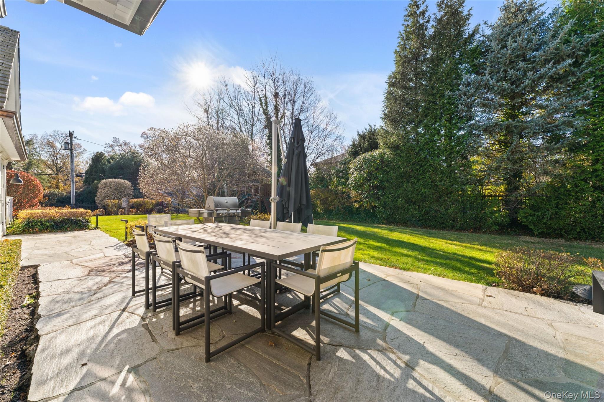 280 Clayton Road Scarsdale, NY 10583 - Photo 40 of 48