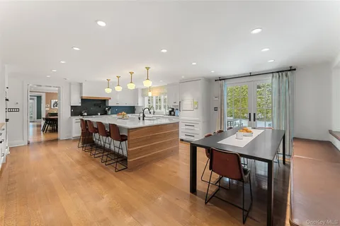 $3,295,000 | 280 Clayton Road, Scarsdale, NY 10583