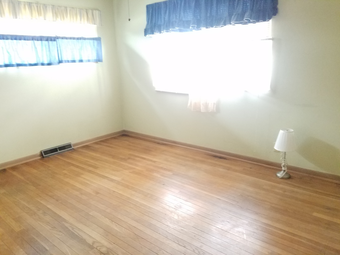 21 Durango Road Montgomery, IL 60538 - Photo 13 of 22 a view of a room that has a window in it