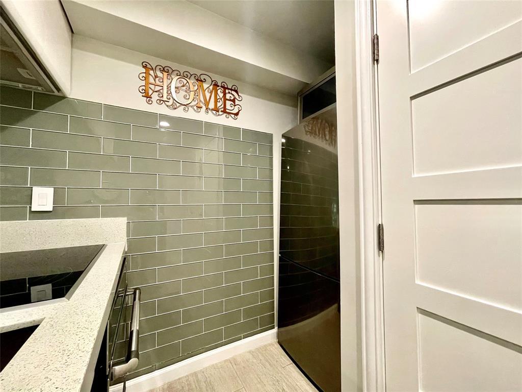 3110 Red River Street, Unit D107 Austin, TX 78705 - Photo 12 of 19