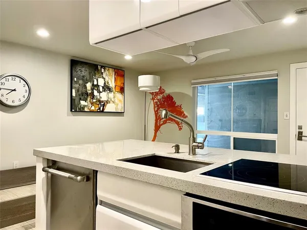 $1,450 | 3110 Red River Street, Unit D107, Austin, TX 78705