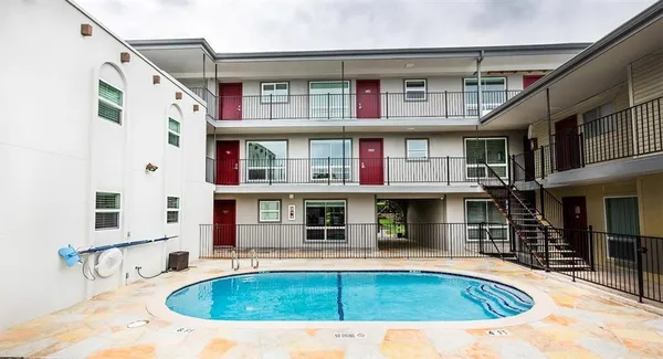 $1,450 | 3110 Red River Street, Unit D107, Austin, TX 78705