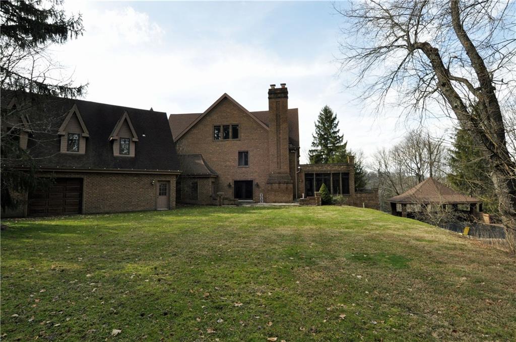 212 Guyasuta Road Fox Chapel, PA 15215 - Photo 6 of 22 Gallery Image 6