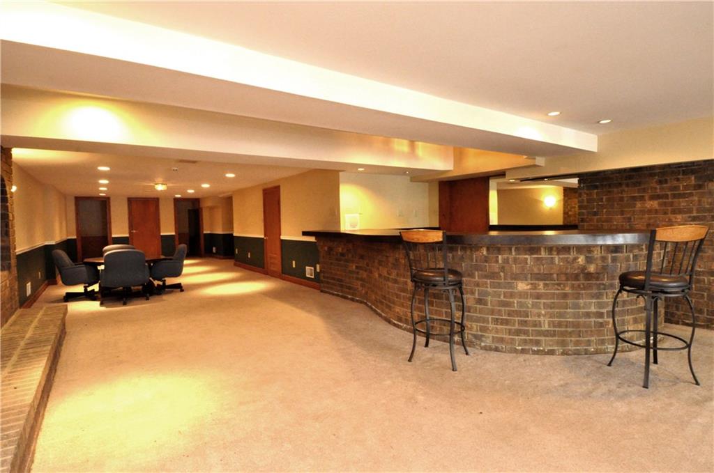 212 Guyasuta Road Fox Chapel, PA 15215 - Photo 7 of 22 Gallery Image 7