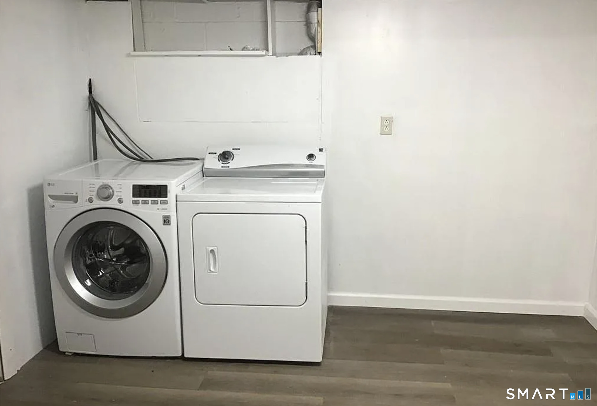 122 Oberlin Road Hamden, CT 06514 - Photo 11 of 12