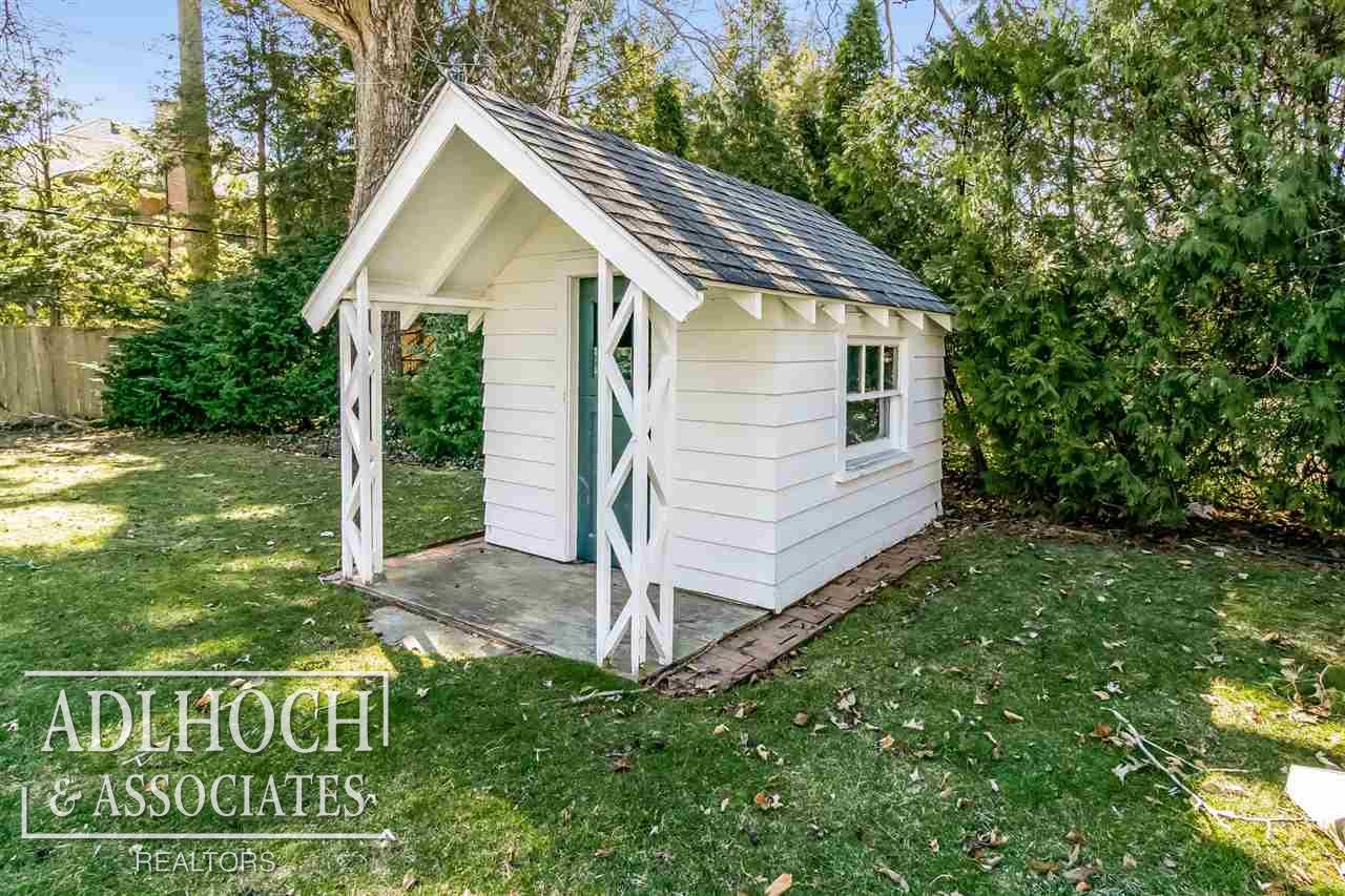 181 Merriweather Road Grosse Pointe Farms, MI 48236 - Photo 32 of 37