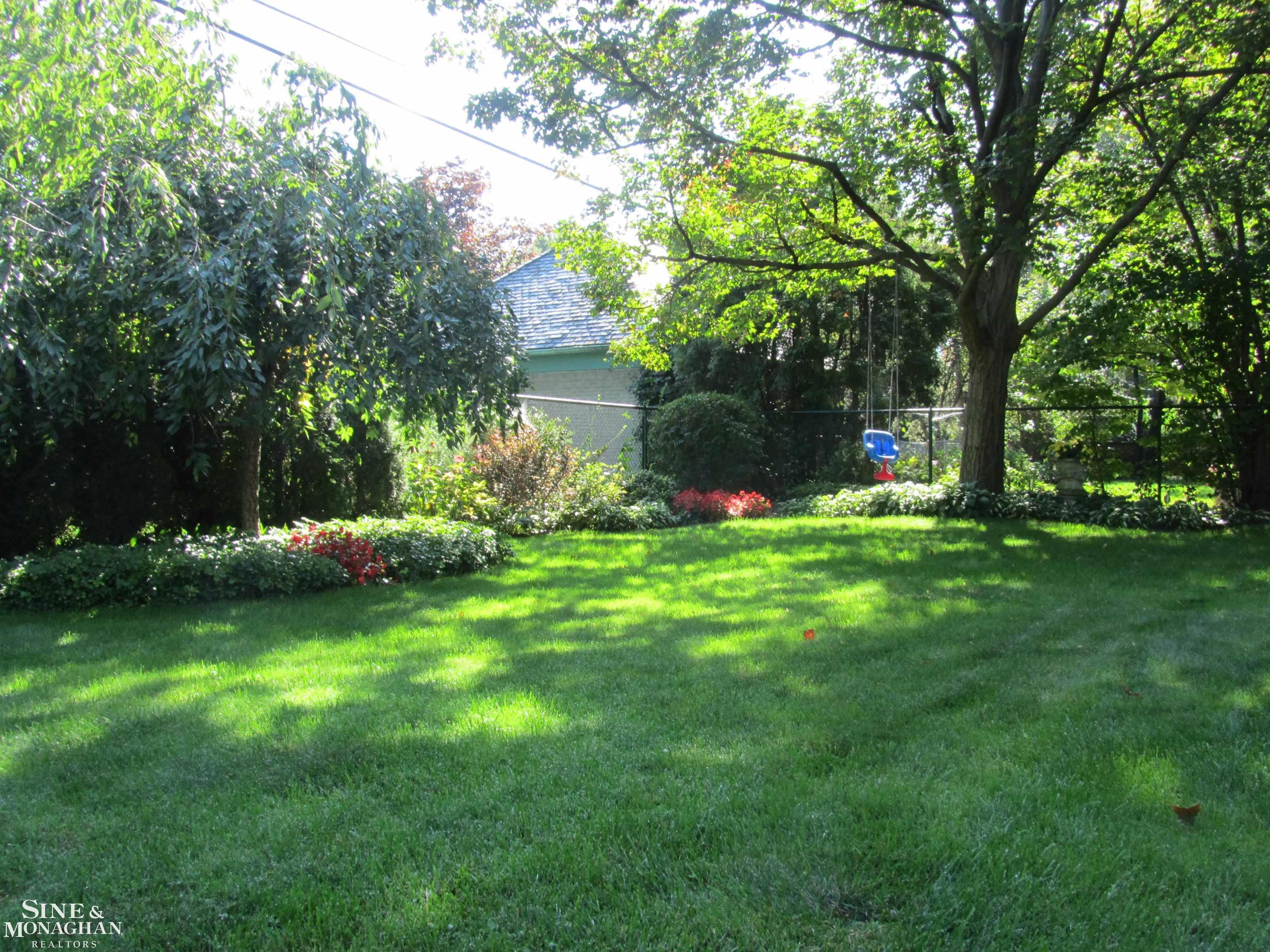 660 Pemberton Road Grosse Pointe Park, MI 48230 - Photo 30 of 50